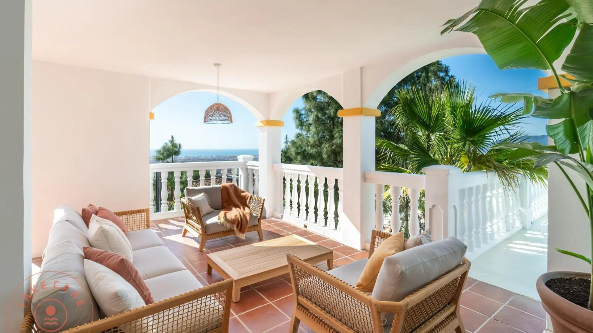Villa Solazul In El Atabal, Malaga By Tcm